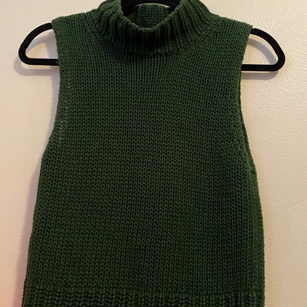 Sleeveless Sweater
